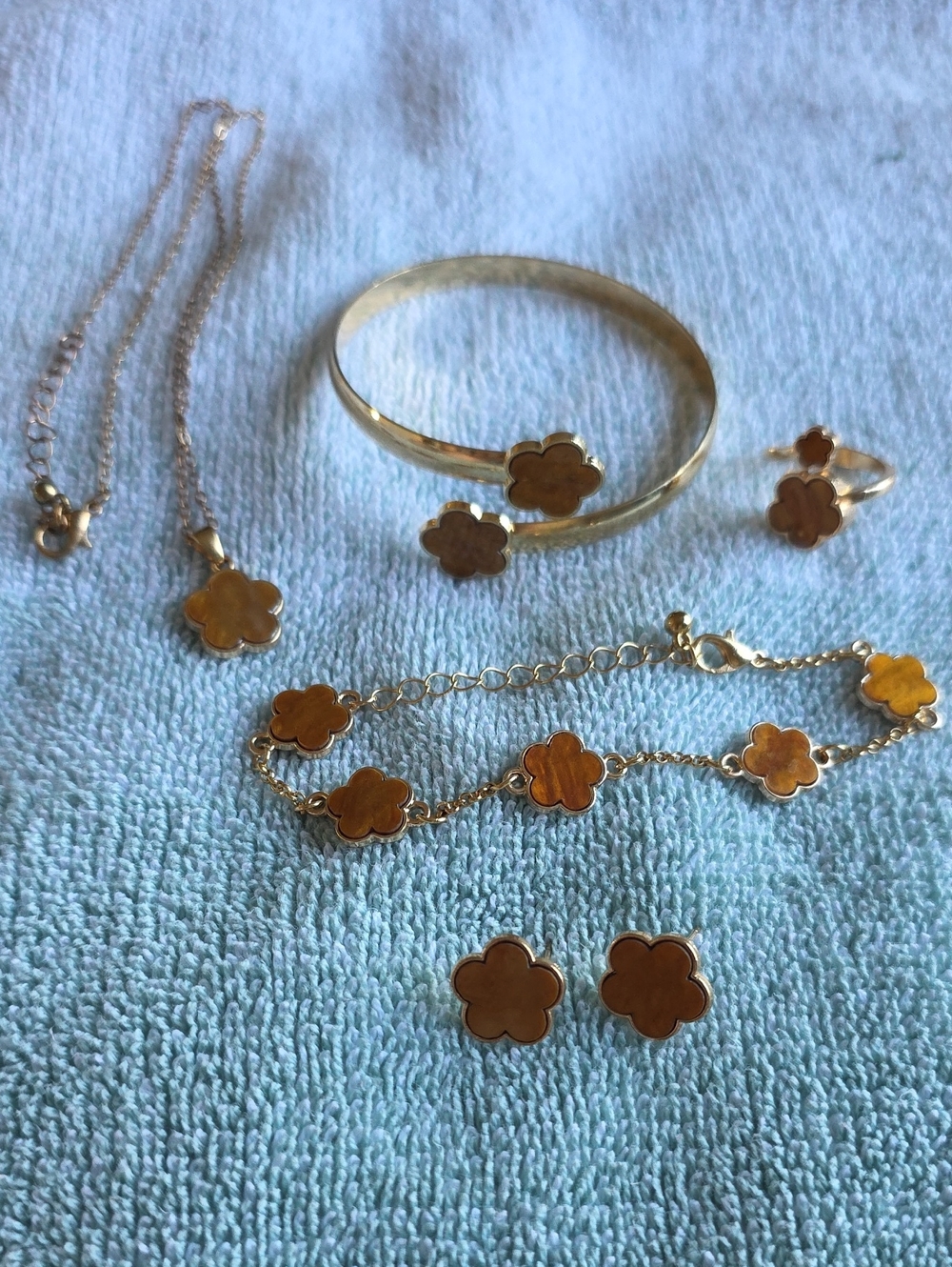 Gold Flower Motif Jewelry Set - Necklace, Bracelet, Bangle, Ring & Earrings